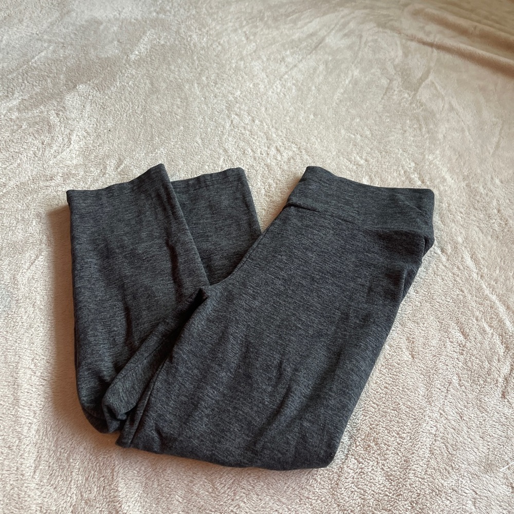 Celestial bodiez scrunch butt leggings